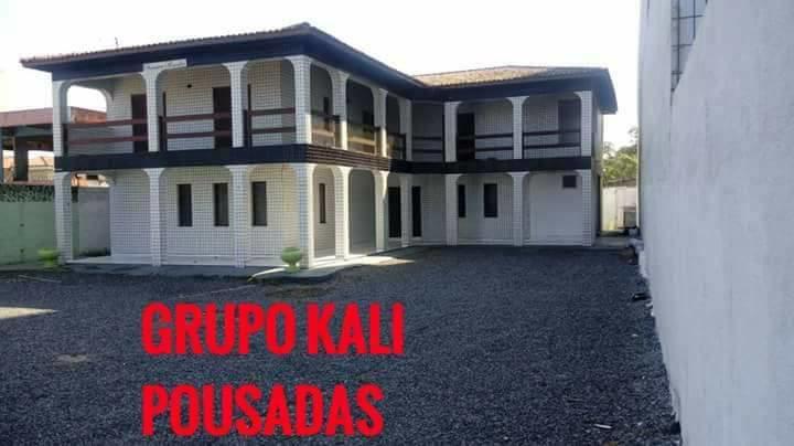 Отель Hospedaria Kali Монгагуа Экстерьер фото